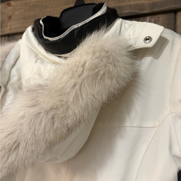 Descente Jacket - Picture 13 of 16